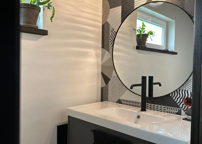 Korvalhoone Tatil Evi Pirgu